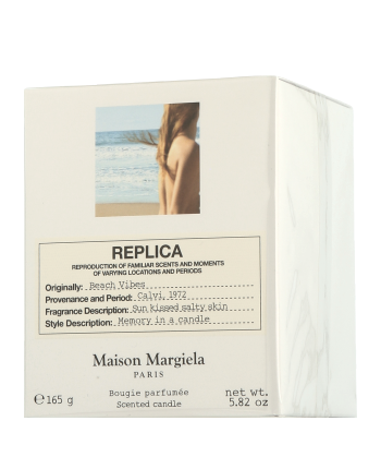 Maison Margiela Replica Beach Vibes Scented Candle (165 g)